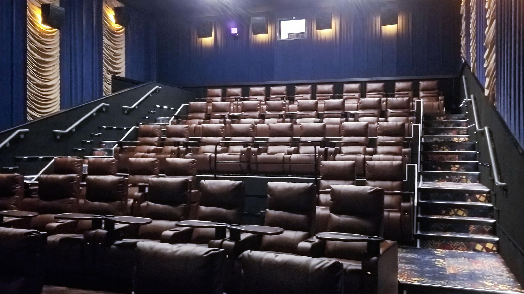 B&B Theatres Joplin 7 B&B Theatres Joplin 7